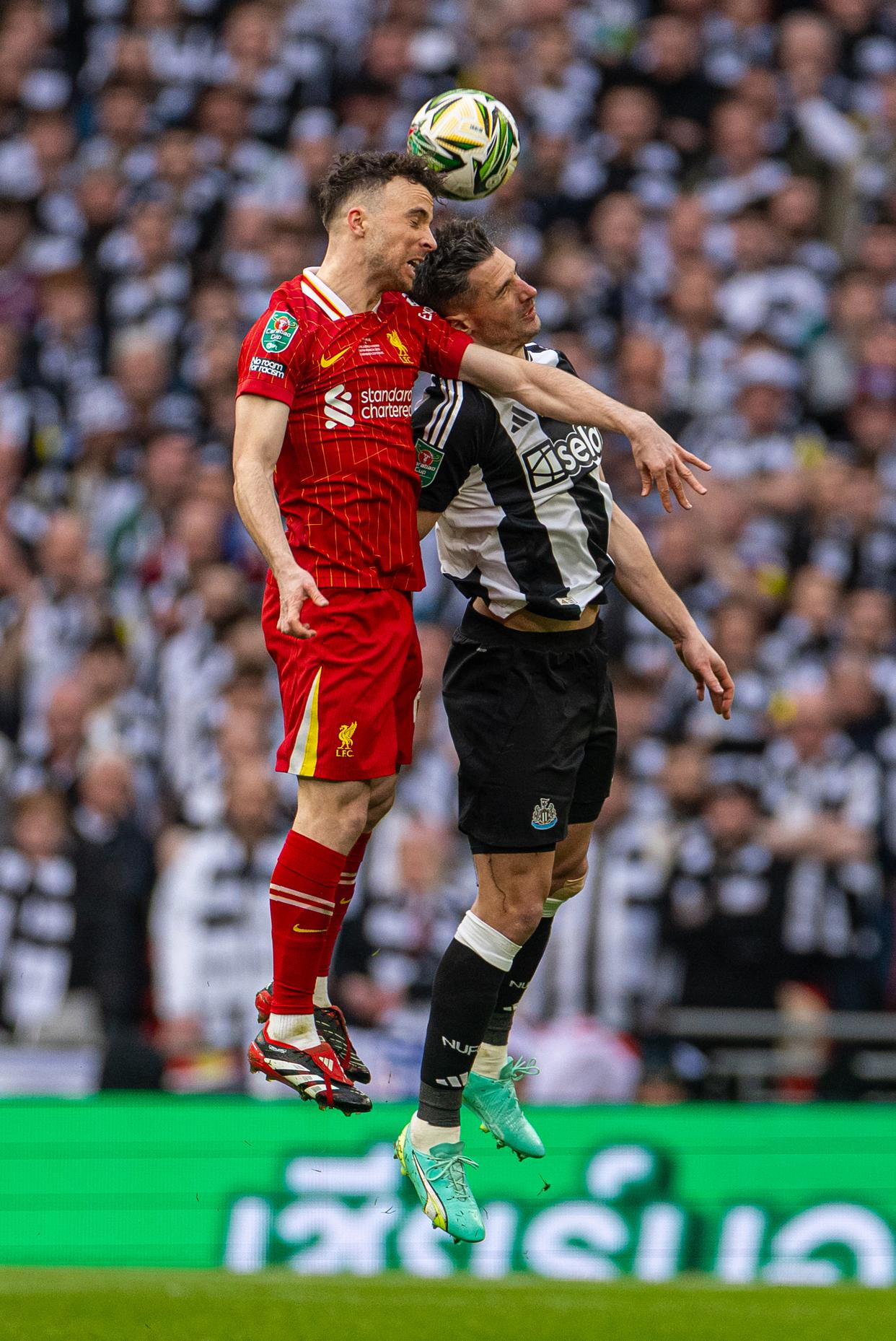 华体会app-英格兰球队在比赛中取得了重要胜利  第2张 华体会app-英格兰球队在比赛中取得了重要胜利  第2张