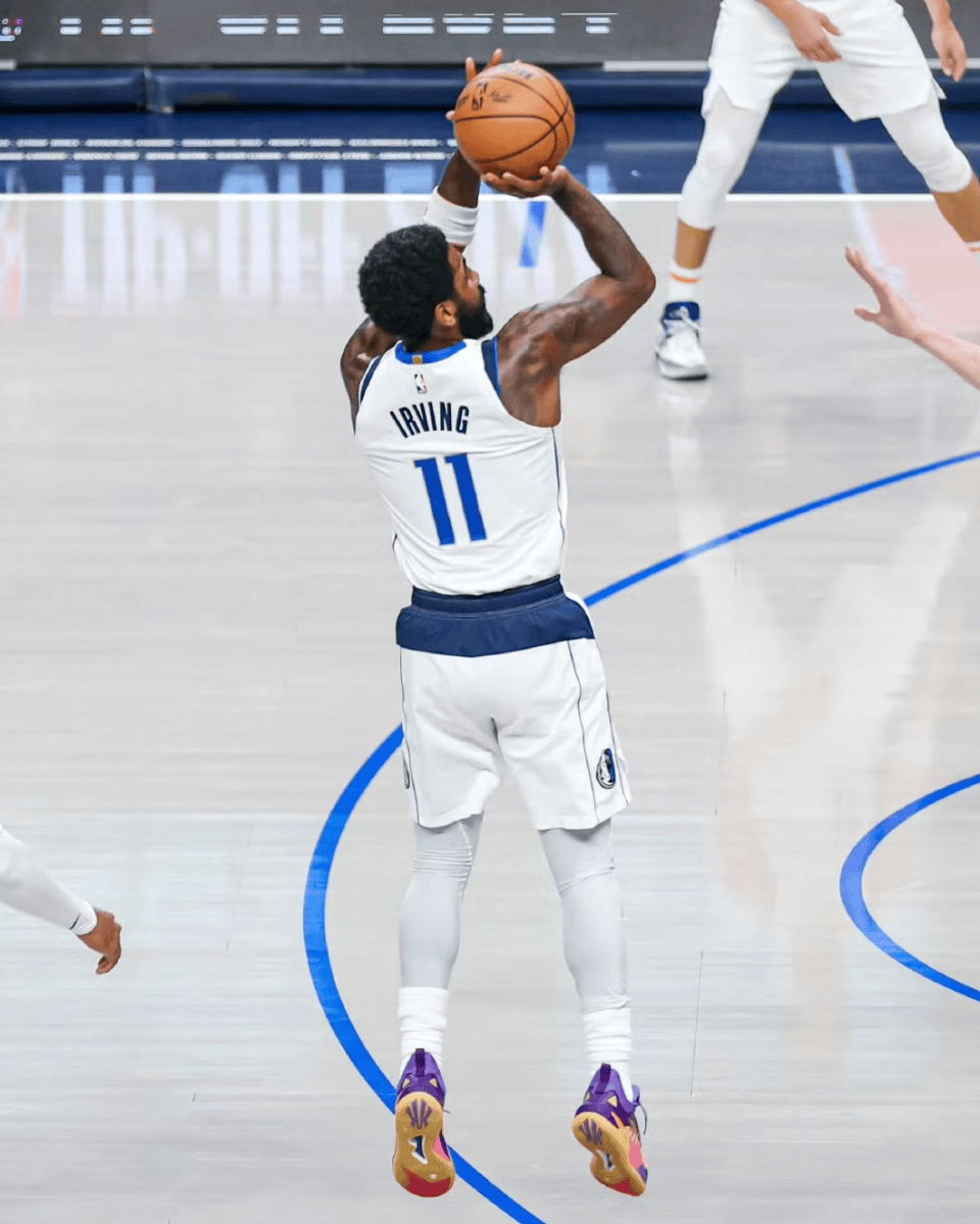 华体会-雄鹿力克独行侠，取得五连胜  第1张