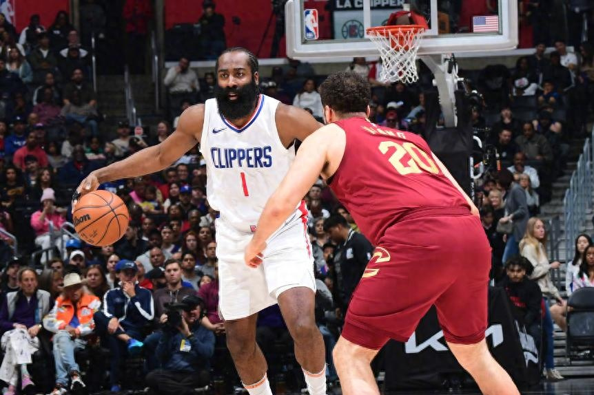 华体会-骑士翻盘快船，乔治点燃赛场  第1张